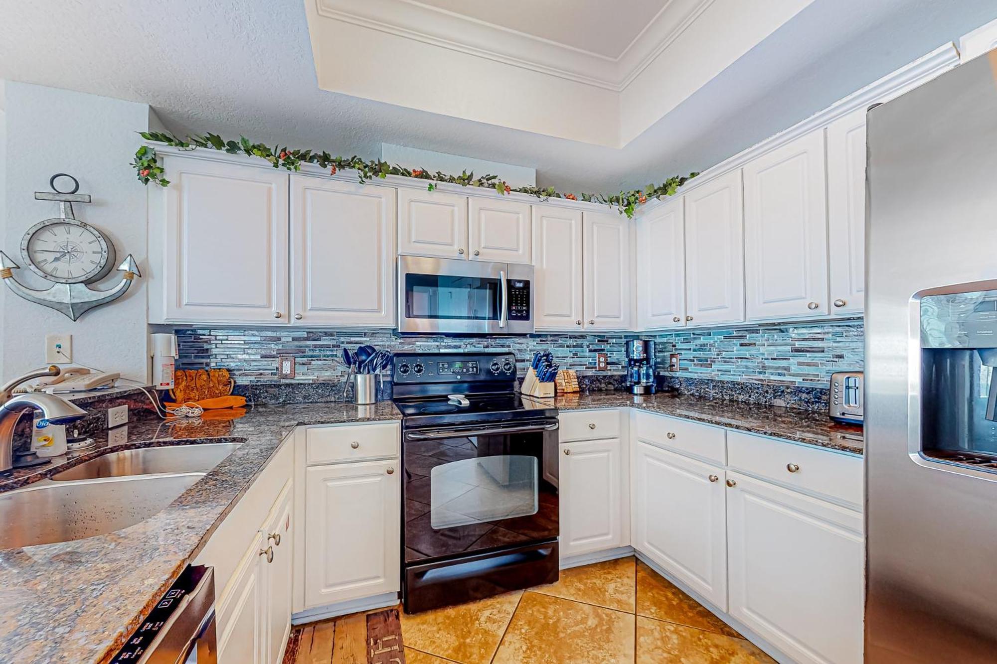 Apartment Crystal Shores West 608 *